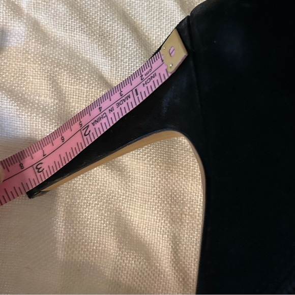 Vince Camuto Vamp Womens Black Leather Ankle Boots - Picture 2 of 5